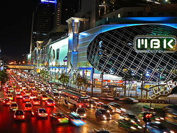 BAG SHOPPING IN BANGKOK, FAKE BAGS IN MBK MALL