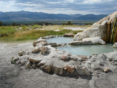 Travertine is one of the most accessible hot springs in the region 