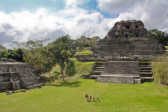 Xunantunich