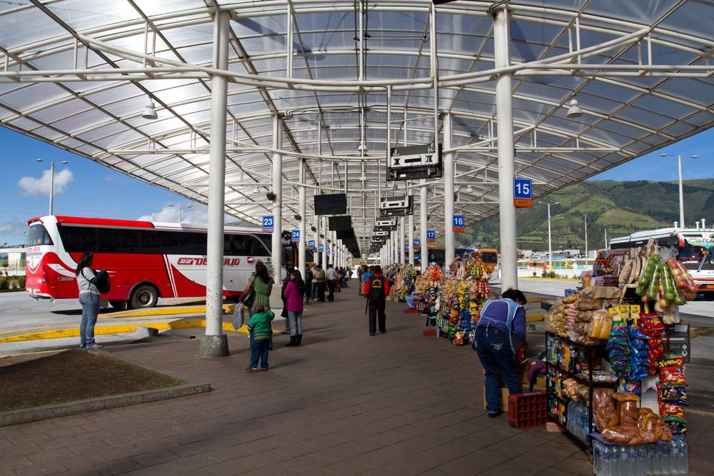 bus station quito