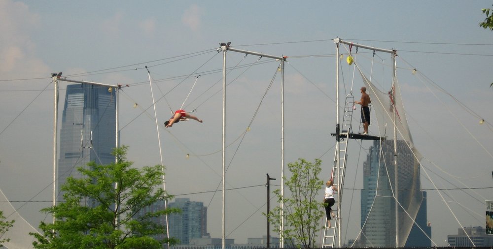 Learn to fly on the trapeze in New York